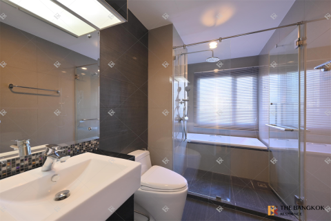 Condominio de 2 dormitorios en Bangkok, Tailandia № 184663 - foto 2