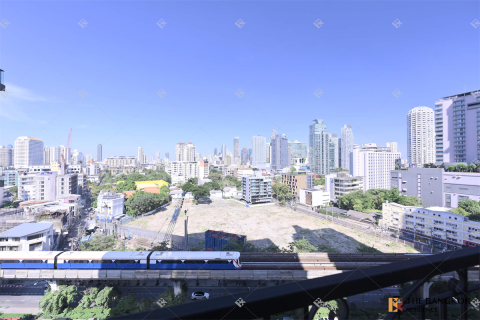 Condo in Bangkok, Thailand, 2 bedrooms  № 184663