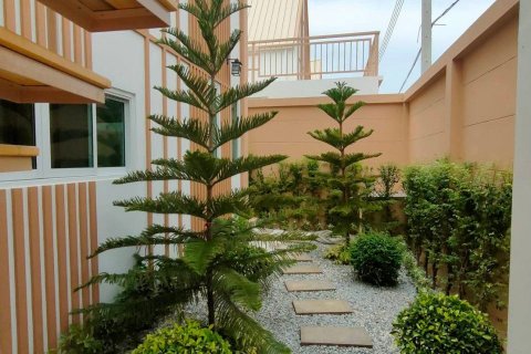 Casa de 3 dormitorios en Pattaya, Tailandia № 75349 - foto 8