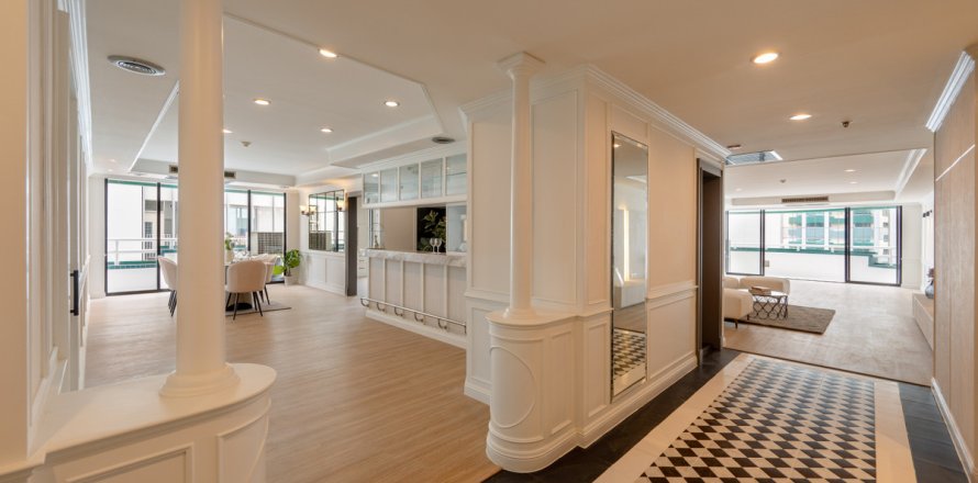 Condo in Bangkok, Thailand, 3 bedrooms № 162735