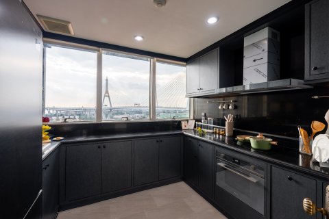 Condominio de 2 dormitorios en Sathon, Bangkok, Tailandia № 162736 - foto 12