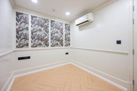 Condominio de 2 dormitorios en Sathon, Bangkok, Tailandia № 162736 - foto 19