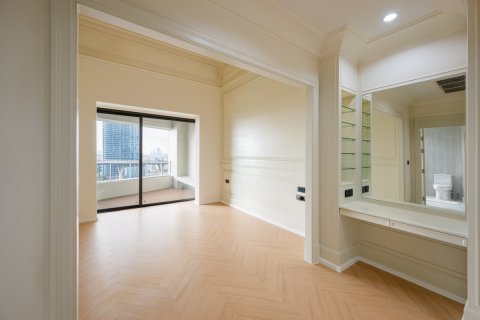 Condominio de 2 dormitorios en Sathon, Bangkok, Tailandia № 162736 - foto 16