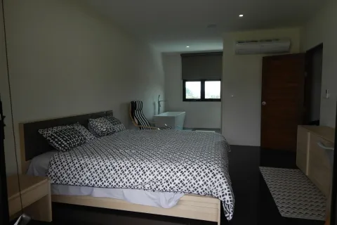 Reihenhaus in Kathu, Thailand 3 Schlafzimmer № 149522 - Foto 8