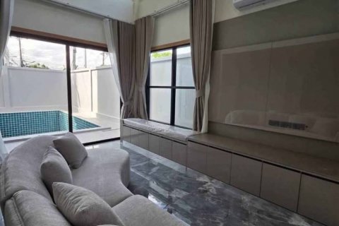 Chalet de 3 dormitorios en Phuket, Tailandia № 134609 - foto 2