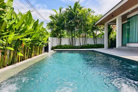Chalet de 3 dormitorios en Phuket, Tailandia № 134607 - foto 2
