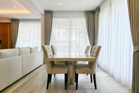 Chalet de 3 dormitorios en Phuket, Tailandia № 134607 - foto 6