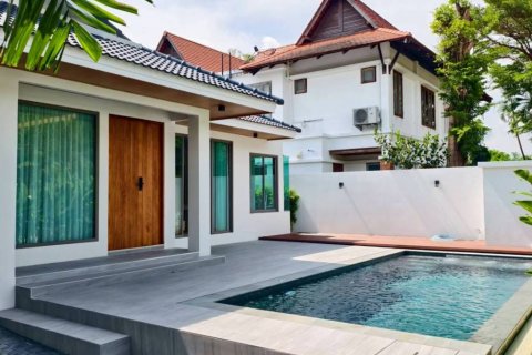 Villa in Phuket, Thailand 3 Schlafzimmer № 134607