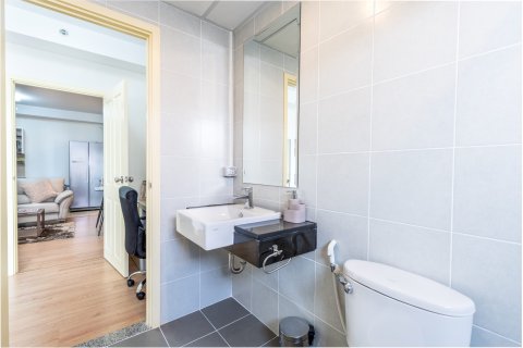 Condominio de 2 dormitorios en Pattaya, Tailandia № 157668 - foto 10