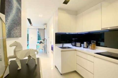 Condominio de 2 dormitorios en Pattaya, Tailandia № 157671 - foto 3
