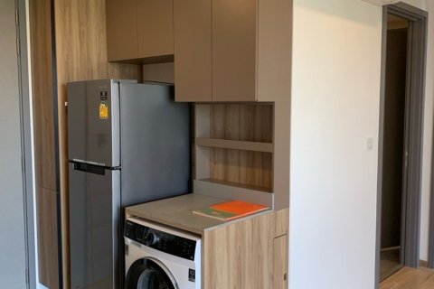 Estudio en el condominio en Watthana, Bangkok, Tailandia № 167210 - foto 6
