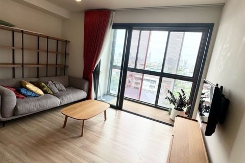 Studio in the Condo in Watthana, Bangkok, Thailand № 167210