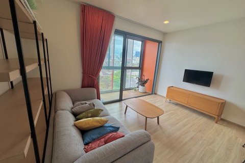 Estudio en el condominio en Watthana, Bangkok, Tailandia № 167210 - foto 3