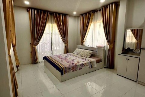 Casa de 2 dormitorios en Pattaya, Tailandia № 167206 - foto 9
