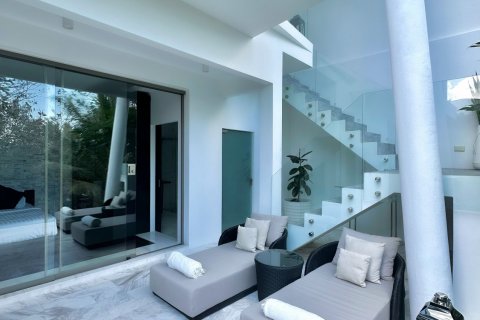 Chalet de 2 dormitorios en Surat Thani, Tailandia № 137374 - foto 22