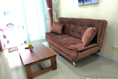 Casa de 2 dormitorios en Pattaya, Tailandia № 205459 - foto 6