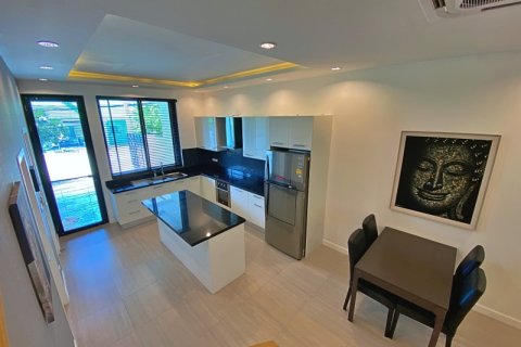 Chalet de 2 dormitorios en Hua Hin, Tailandia № 168418 - foto 2