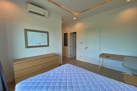 Chalet de 2 dormitorios en Hua Hin, Tailandia № 168418 - foto 16
