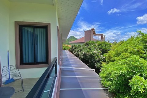Chalet de 2 dormitorios en Hua Hin, Tailandia № 168418 - foto 25