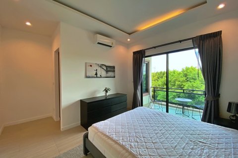 Chalet de 2 dormitorios en Hua Hin, Tailandia № 168418 - foto 22