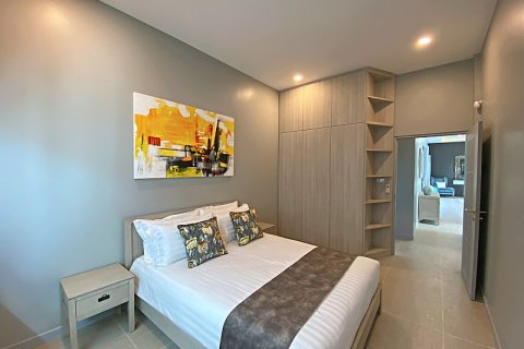 Chalet de 3 dormitorios en Hua Hin, Tailandia № 168416 - foto 26
