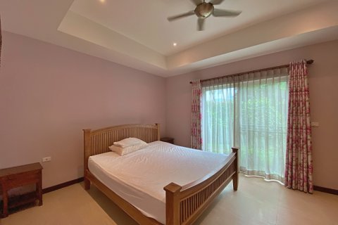 Chalet de 3 dormitorios en Hua Hin, Tailandia № 168419 - foto 14