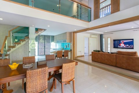 Condominio de 3 dormitorios en Hua Hin, Tailandia № 168414 - foto 10