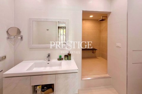 Condo à Pattaya, Thaïlande, 4 chambres № 197832 - photo 15