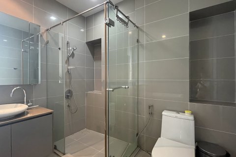 Кондоминиум с 2 спальнями в Сатхоне, Бангкок, Таиланд № 201173 - фото 12