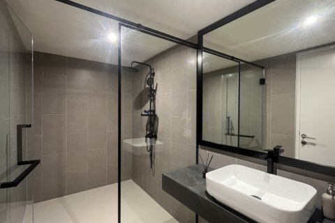 Condo in Watthana, Bangkok, Thailand, 3 bedrooms № 201169 - photo 10