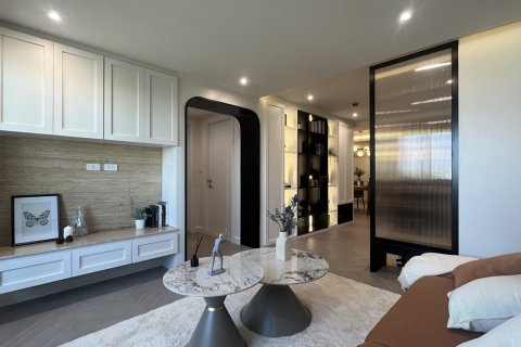 Condo in Watthana, Bangkok, Thailand, 3 bedrooms № 201169 - photo 18
