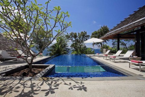 Casa de 4 dormitorios en Phuket, Tailandia № 181074 - foto 9