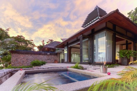 Casa de 4 dormitorios en Phuket, Tailandia № 181074 - foto 2