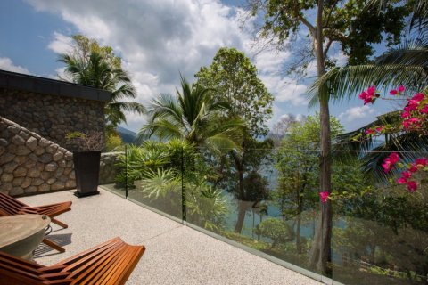 Casa de 4 dormitorios en Phuket, Tailandia № 181074 - foto 7