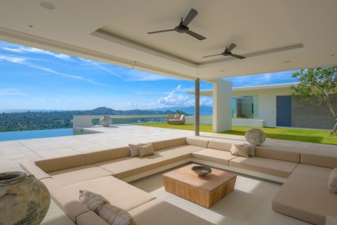 Casa de 4 dormitorios en Surat Thani, Tailandia № 181077 - foto 10