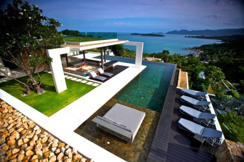 Casa de 4 dormitorios en Surat Thani, Tailandia № 181078 - foto 16
