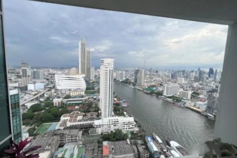 Ático de 3 dormitorios en Bangkok, Tailandia № 181073 - foto 16