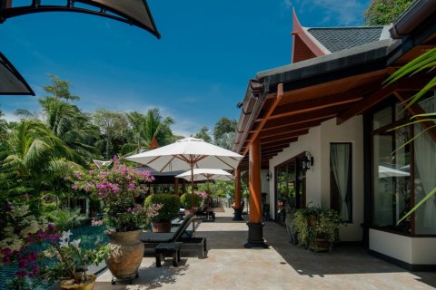 Casa de 4 dormitorios en Bang Tao, Tailandia № 181079 - foto 19