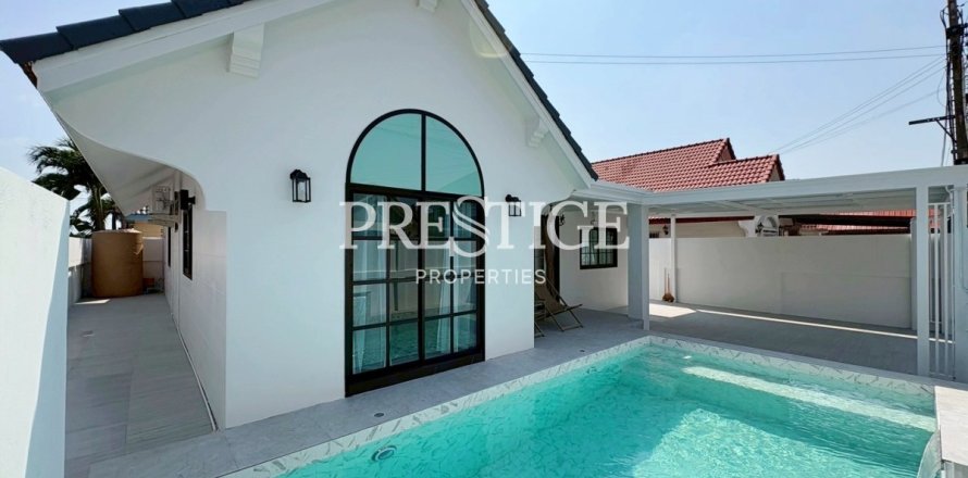 Maison à Pattaya, Thaïlande 4 chambres № 197628