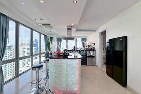 Condo à Pattaya, Thaïlande, 3 chambres № 197632 - photo 8