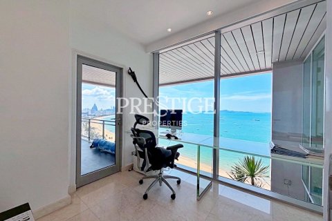 Condo à Pattaya, Thaïlande, 3 chambres № 197632 - photo 30
