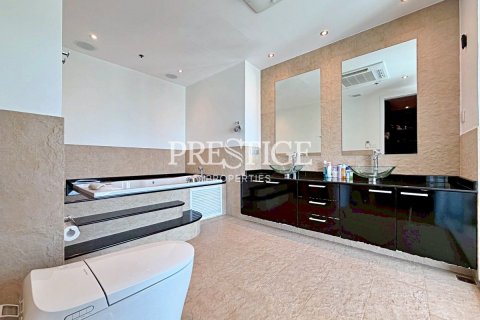 Condo à Pattaya, Thaïlande, 3 chambres № 197632 - photo 24