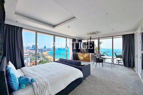 Condo à Pattaya, Thaïlande, 3 chambres № 197632 - photo 14