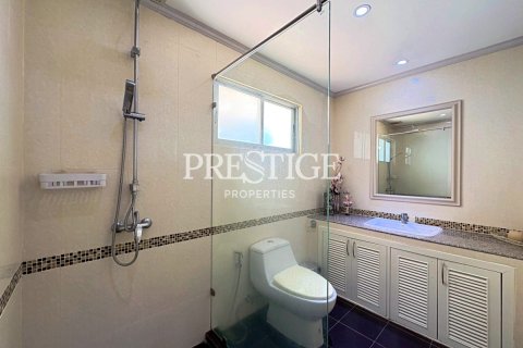 Condo à Pattaya, Thaïlande, 2 chambres  № 197630 - photo 13