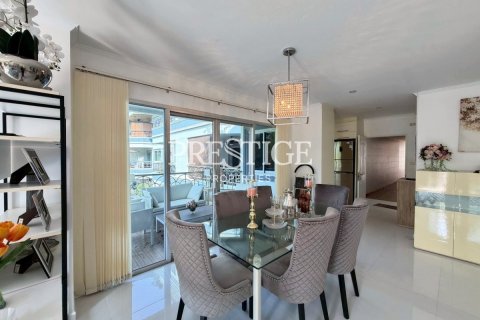 Condo à Pattaya, Thaïlande, 2 chambres  № 197630 - photo 8
