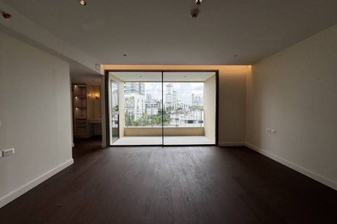 Condominio de 3 dormitorios en Bangkok, Tailandia № 151065 - foto 2
