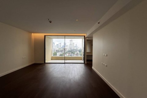 Condominio de 3 dormitorios en Bangkok, Tailandia № 151065 - foto 8