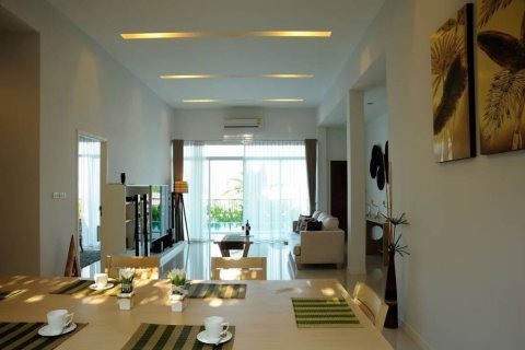 Chalet de 3 dormitorios en Hua Hin, Tailandia № 151064 - foto 8