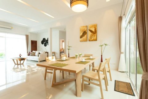 Chalet de 3 dormitorios en Hua Hin, Tailandia № 151064 - foto 4
