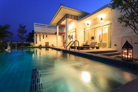 Chalet de 3 dormitorios en Hua Hin, Tailandia № 151064 - foto 2